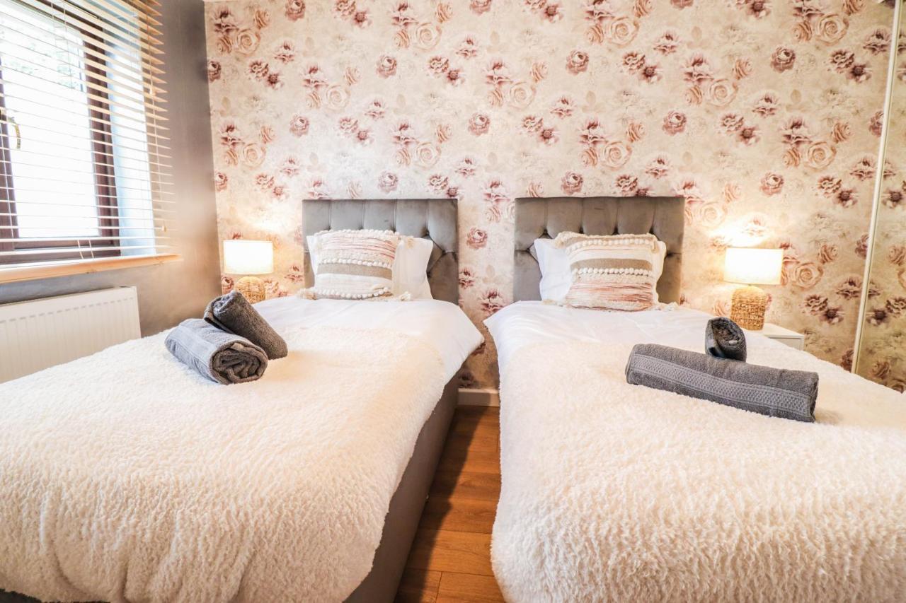 Spacious 1 Bed Flat-Free Parking Χίλινγκτον Εξωτερικό φωτογραφία