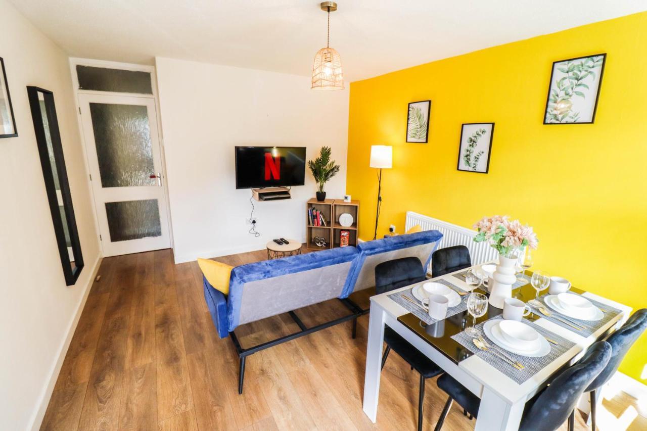 Spacious 1 Bed Flat-Free Parking Χίλινγκτον Εξωτερικό φωτογραφία